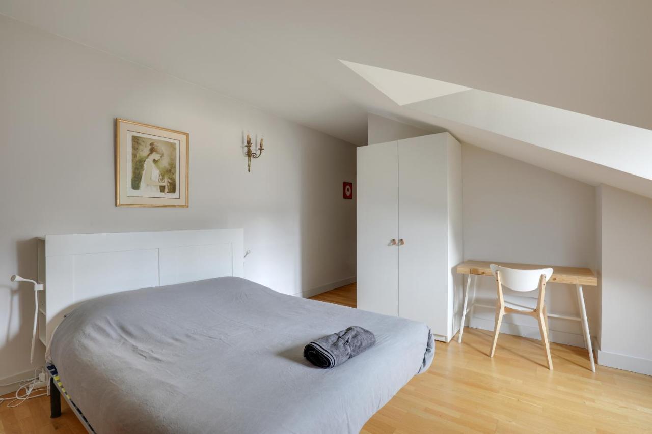 Le Richelieu Apartment Versailles Bagian luar foto