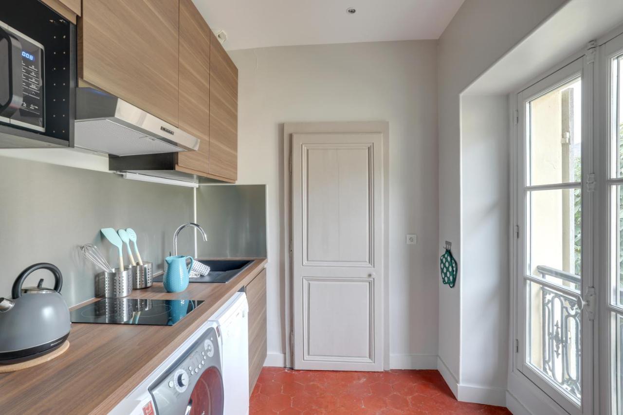 Le Richelieu Apartment Versailles Bagian luar foto